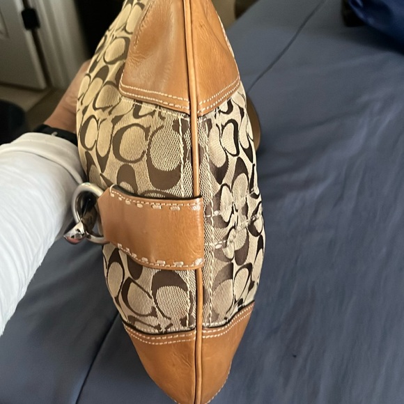 COACH Large Leather Hampton Signature Jacquard Clip Hobo Shoulderbag Brown - EUC - Picture 9 of 16